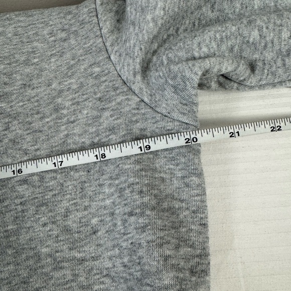 Adidas Men's Gray Sweater with Blue Accents - Picture 9 of 10